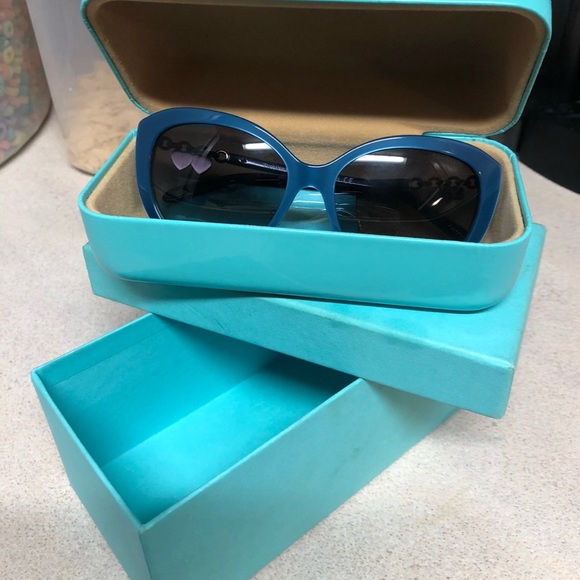 NWT Vintage TIFFANY & CO Ladies Dark Tiffany Blue Sunglasses - Picture 2 of 8
